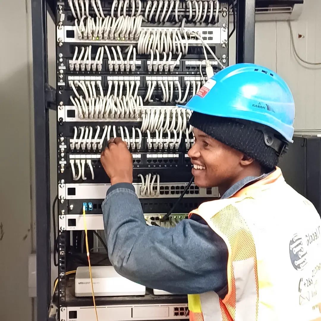 Hlomohang performing IT support tasks at Global IT Systems